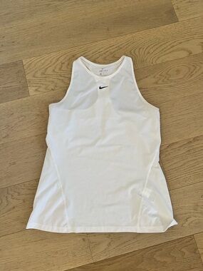 Nike Women’s White Dri-FIT Performance Tank Top